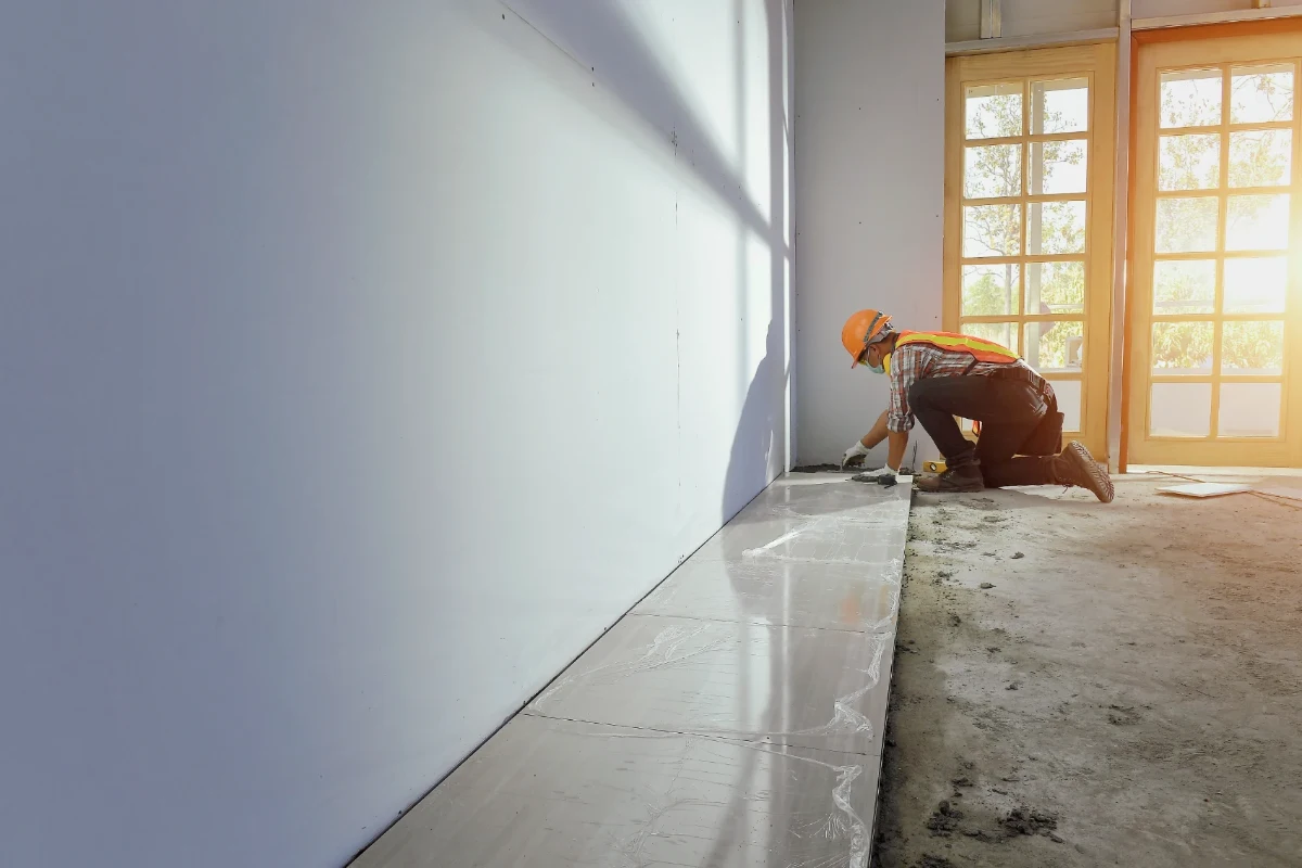 Koordinierte Gewerke bei der Sanierung – Renovierung Messie-Wohnung